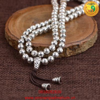 Tràng 108 hạt thần chú Om Mani Padme Hum bằng bạc Thái